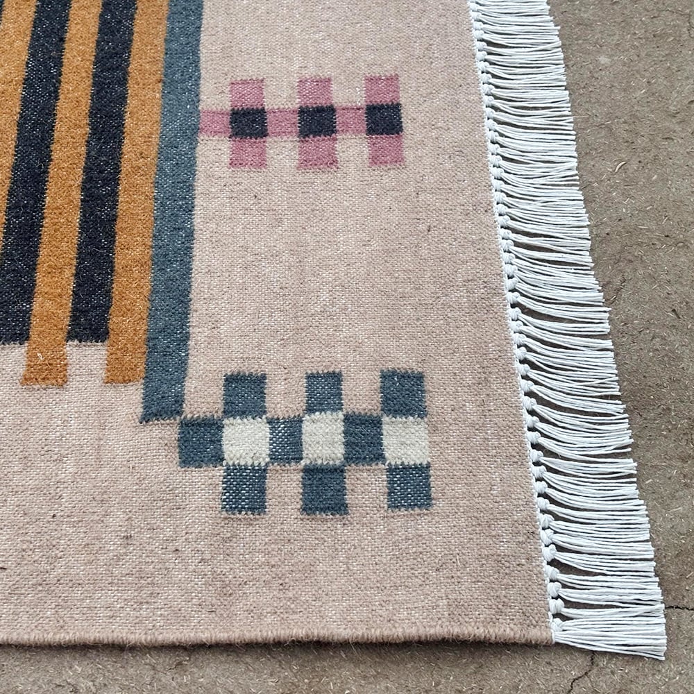 Handcrafted Wool Multicolor Vintage Dhurrie For Living